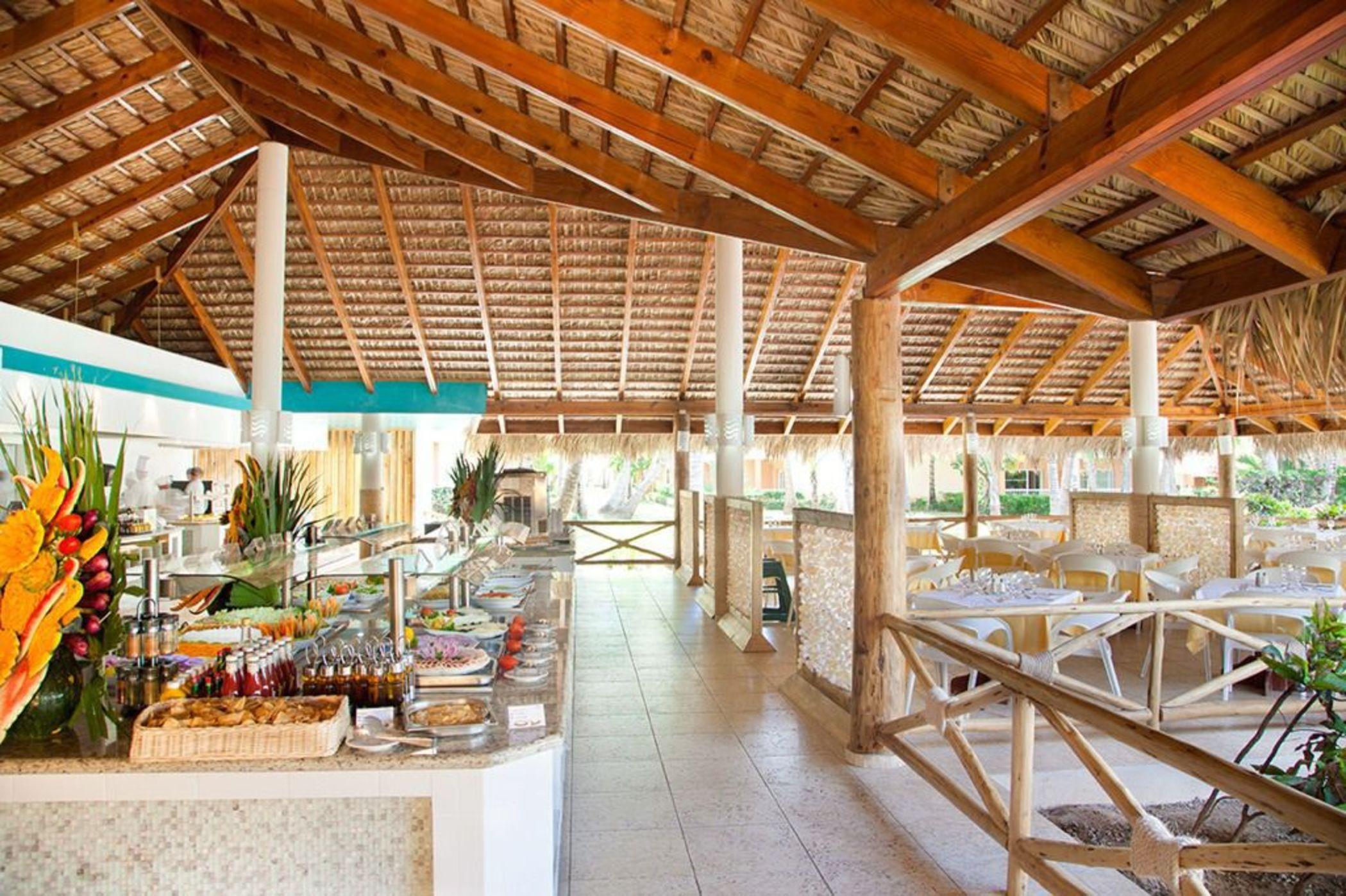 Grand Palladium Punta Cana Resort & Spa Exterior photo