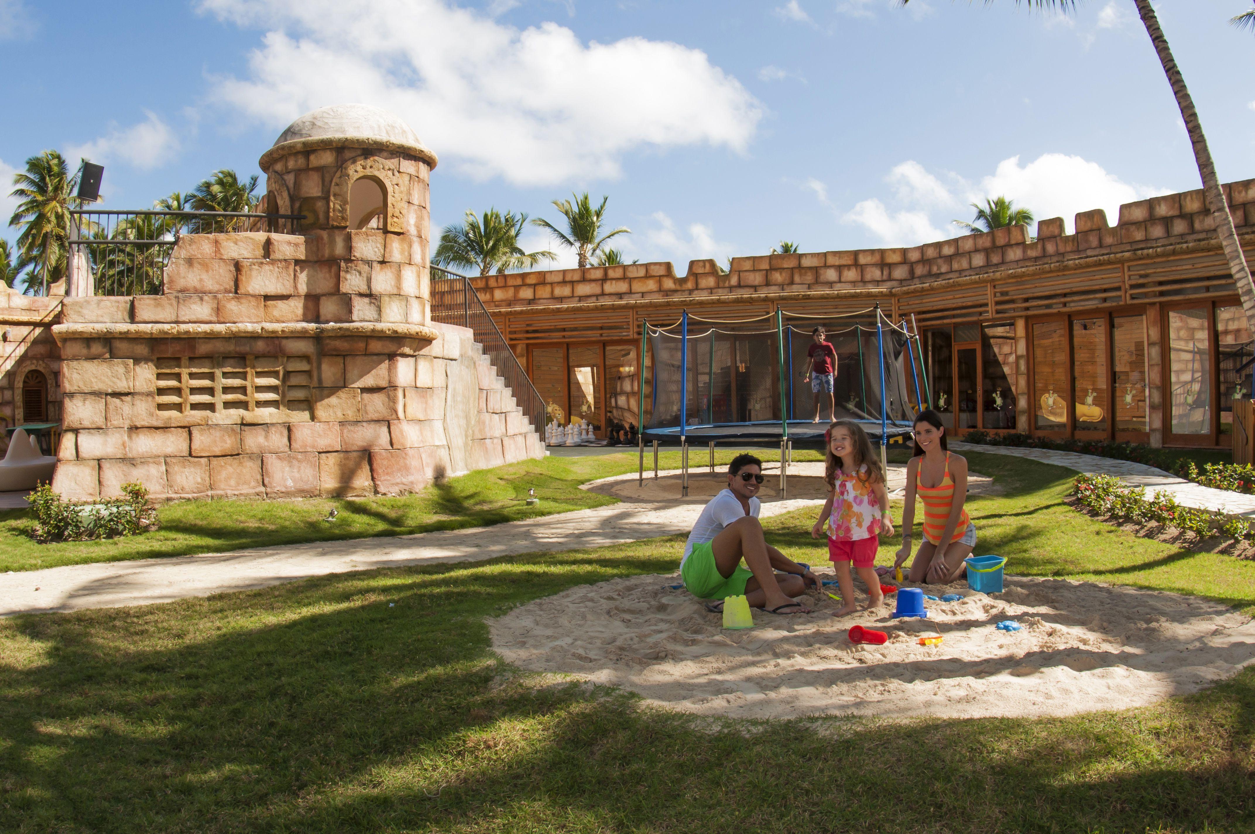 Grand Palladium Punta Cana Resort & Spa Exterior photo